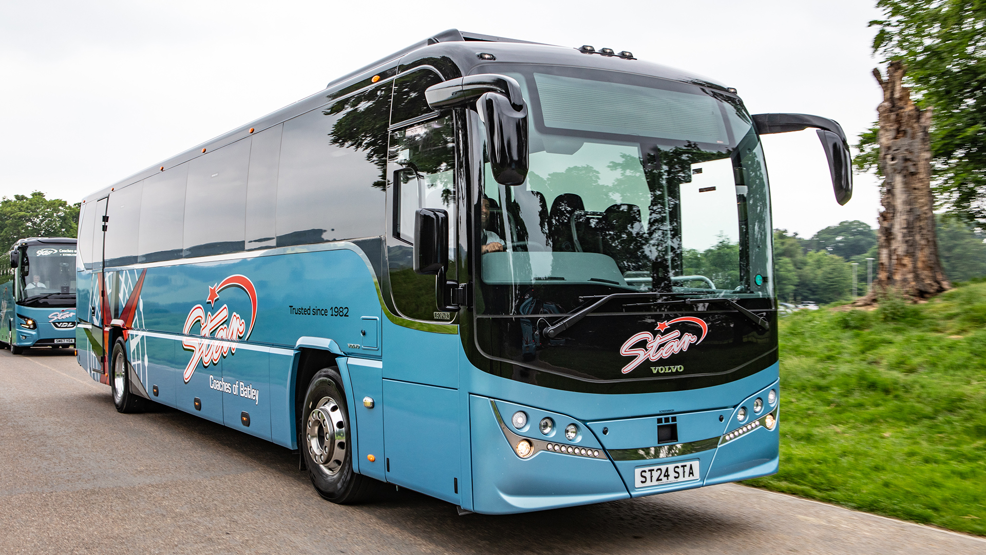 70 to 72 seater coach hire