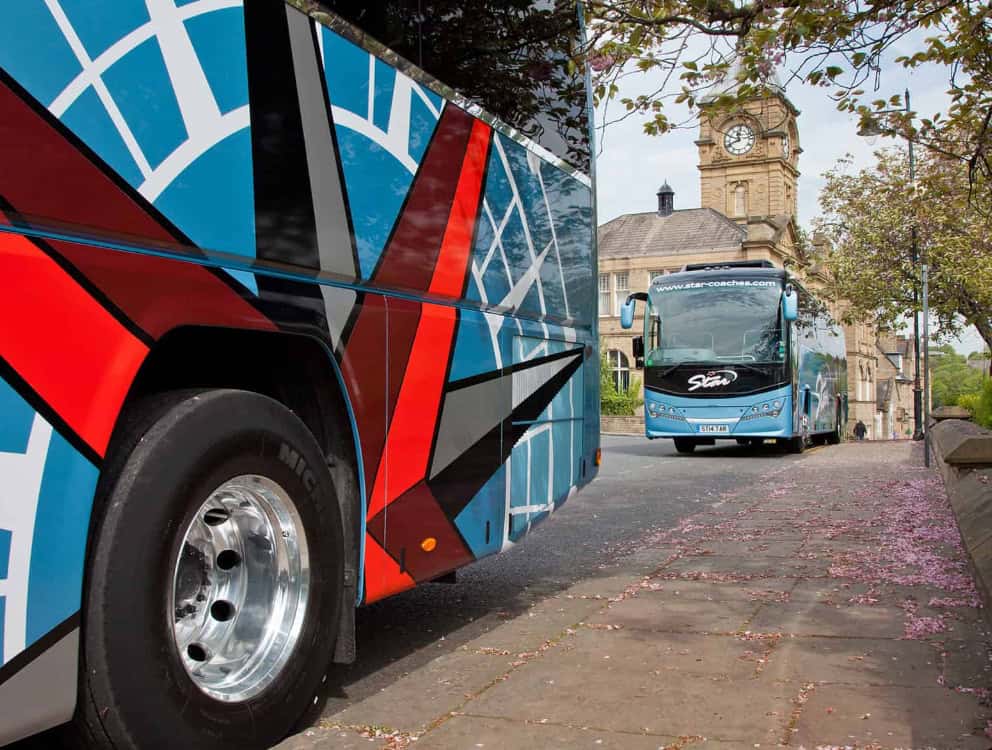 schools colleges coach hire company west yorkshire