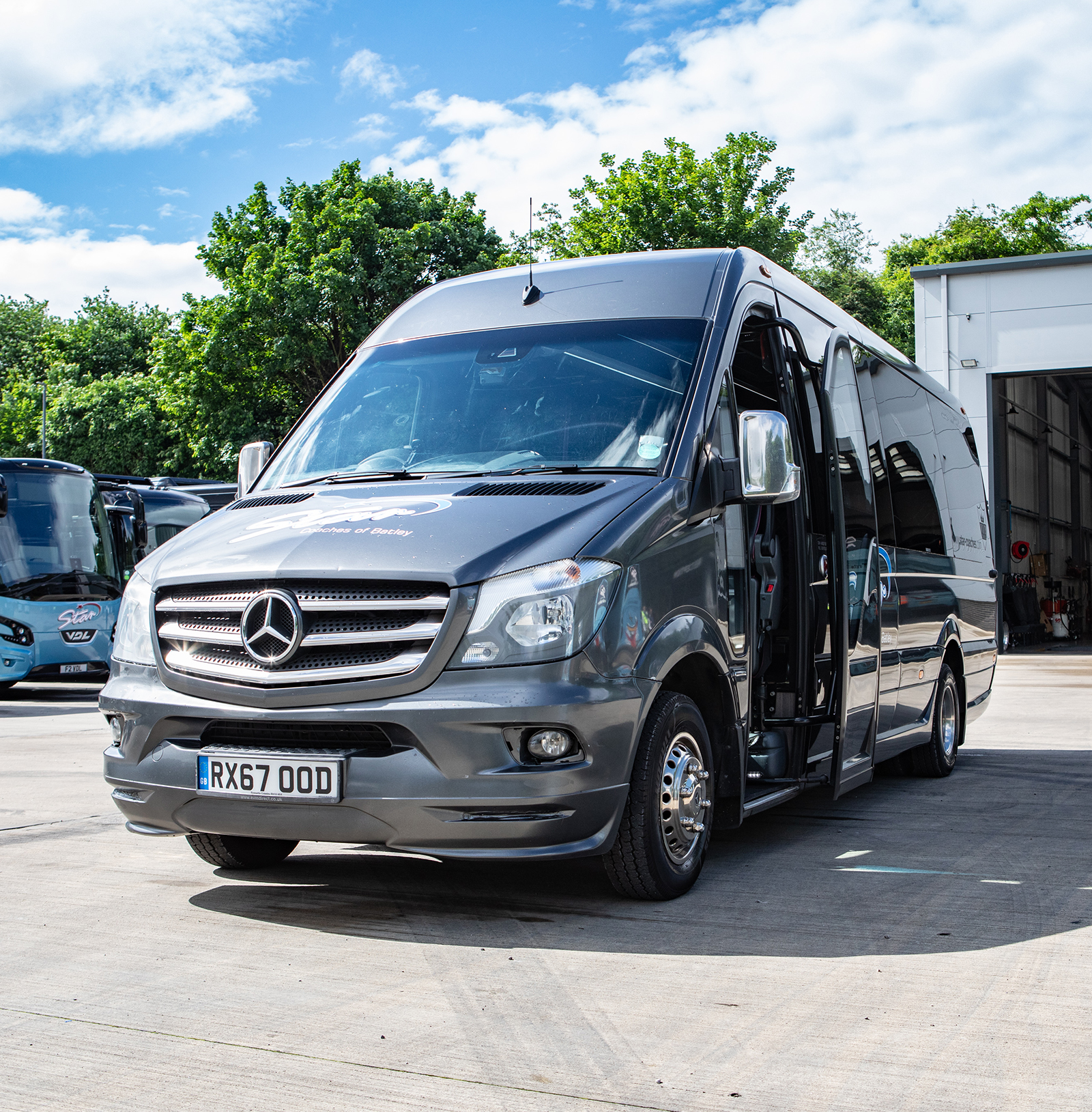 why choose us for wedding coach hire