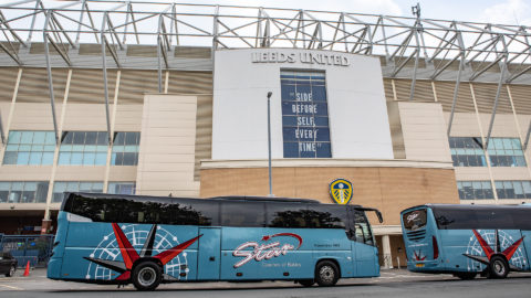 Coach-Hire-in-Leeds