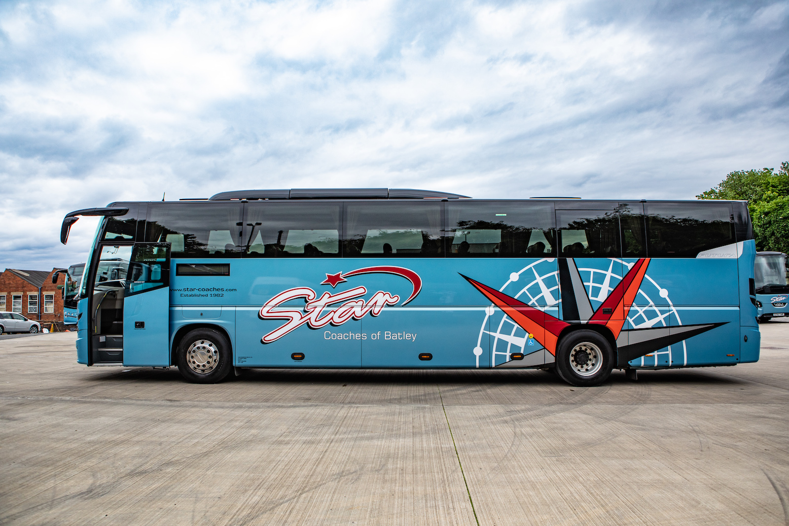 57 seater coach hire 1