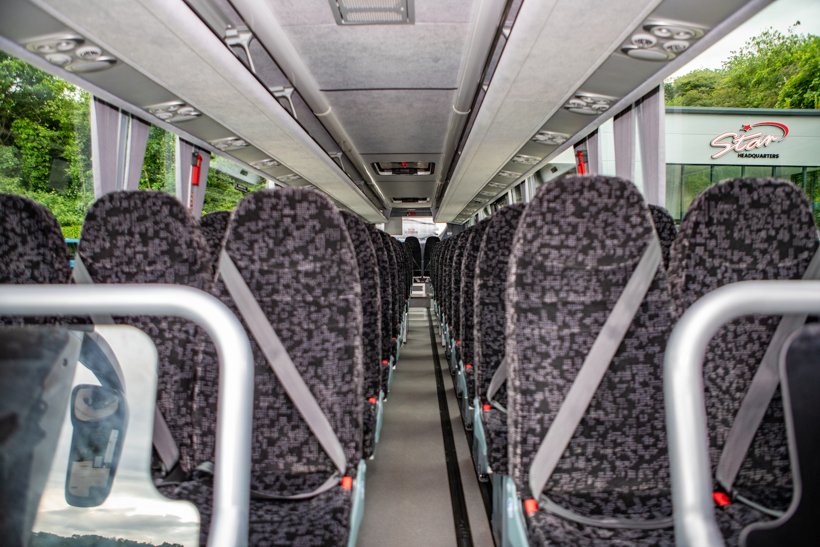 large 70 to 72 seater coach hire4