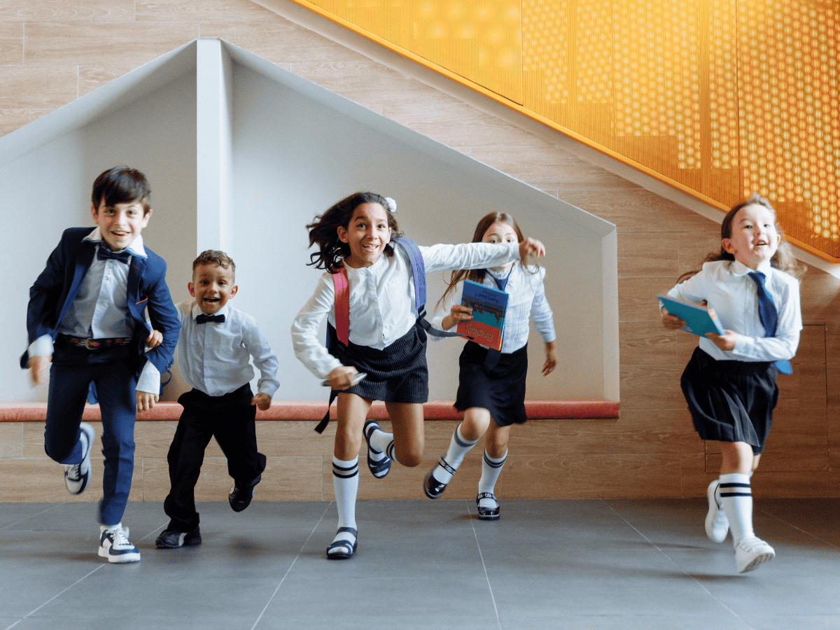school coach travel (1)