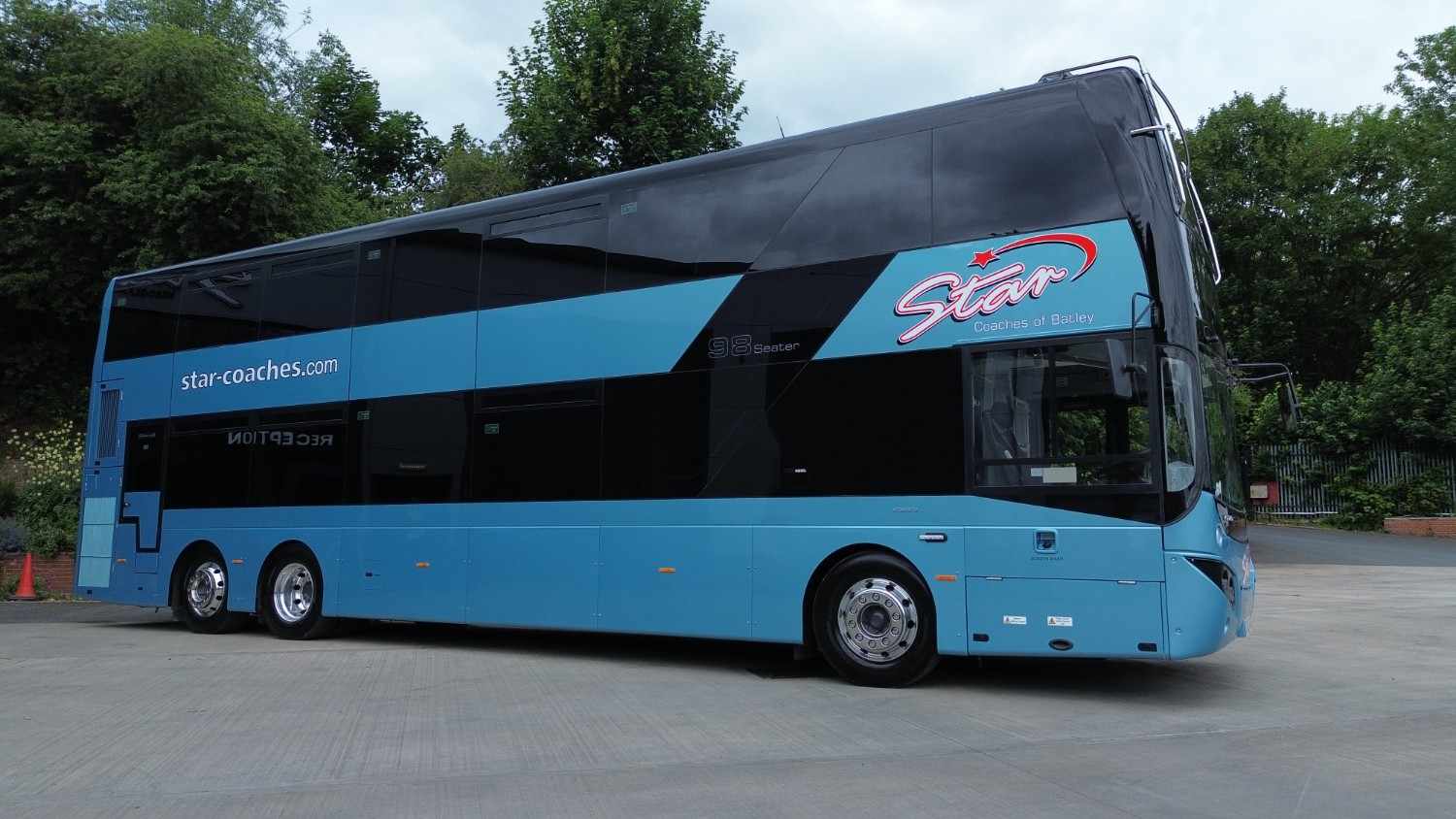 Double Decker Mega 98 Seater Coach detail